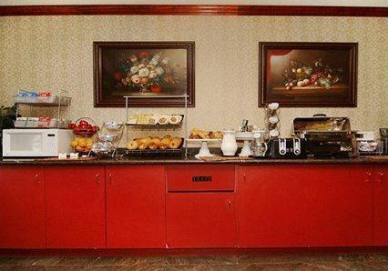 Comfort Suites Detroit/Уоррен Экстерьер фото