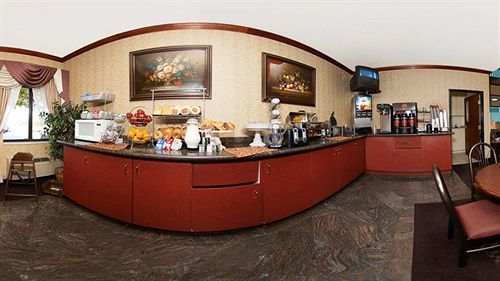 Comfort Suites Detroit/Уоррен Экстерьер фото